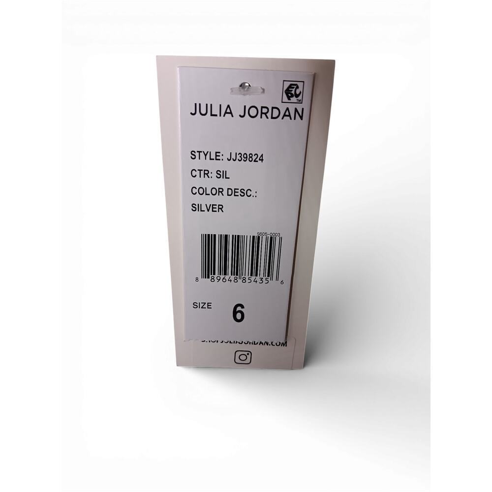 New with Tags Julia Jordan Silver Satin Ruched V Neck Cocktail Dress 6 - Picture 15 of 16